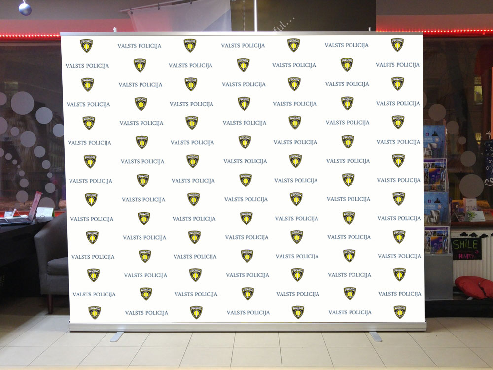 VP-logo-rollup-preview-853x640 VP-logo-rollup-preview-853x640 Roll-up baneris roll-up baneri / mobilie stendi Roll-up baneri / mobilie stendi VP logo rollup preview 853x640